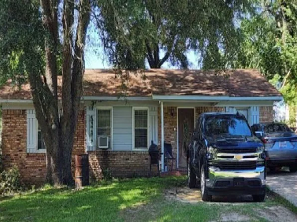 66 Margaret Ave, Chickasaw, AL 36611