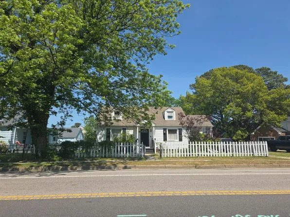 3828 Robin Hood Rd, Norfolk, VA 23513