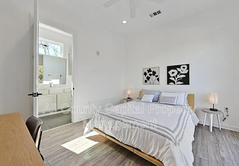 2804 S 1st St #2106-2804 — Photo 16
