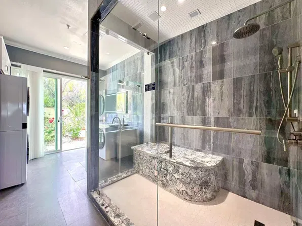 26041 Horseshoe Cir, Laguna Hills, CA 92653