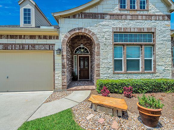 Brick entry & stone bench!