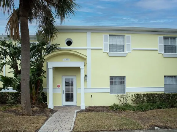 239 Seahorse Dr SE Unit B, Saint Petersburg, FL 33705