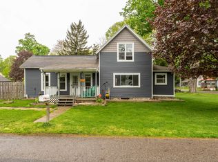 334 Crane St, Eaton Rapids, MI