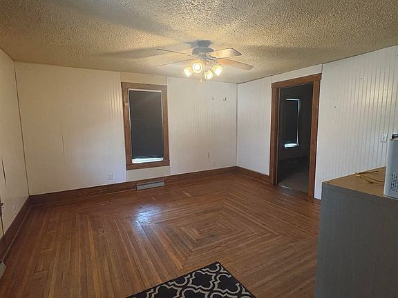 2nd image of 4680 E Main St