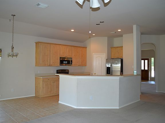5th image of 1213 Willowbrook Dr