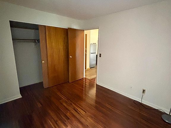 5th image of 4901 Chalet Dr #305