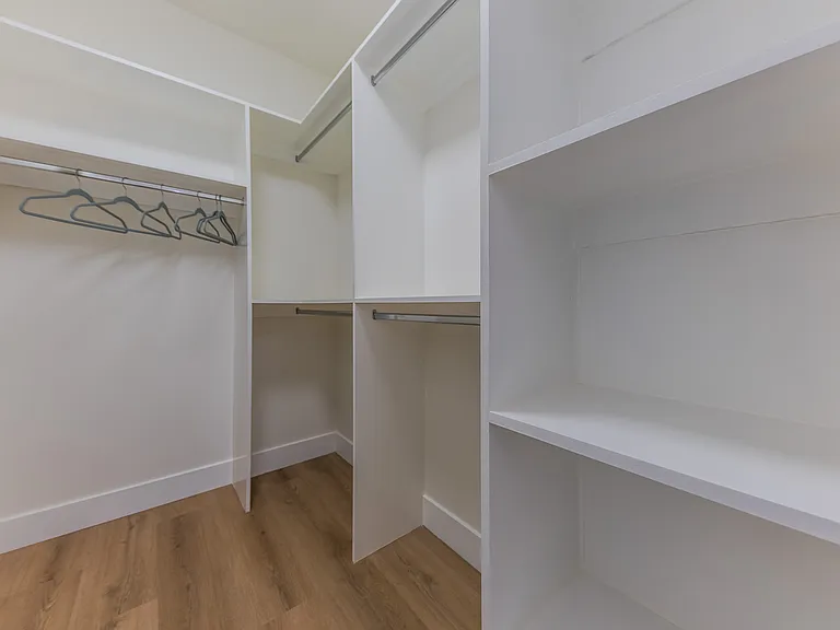 8102 Celito Dr — Photo 22