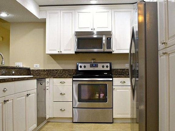 4th image of 543 Peninsular Dr