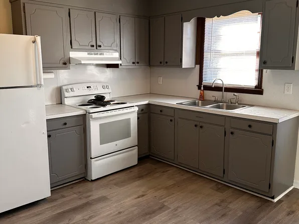 5460 Bertie Ave #D, Salisbury, NC 28147