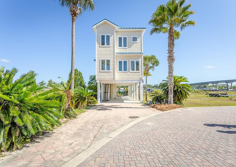 1st image of 107 Anglers Harbor Ln