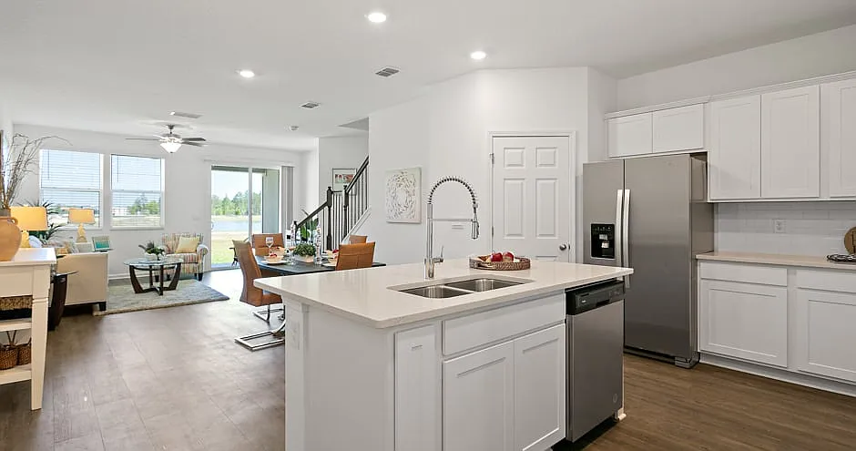 Discovery Trails Townhomes — Photo 3