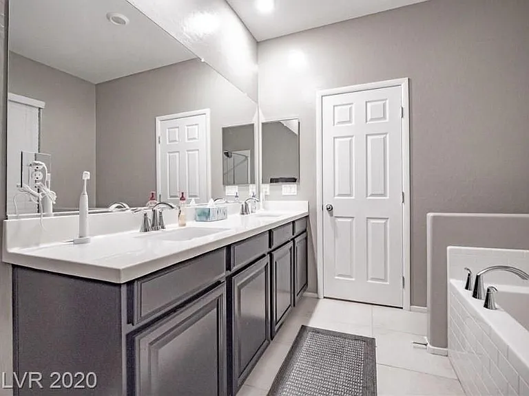 8418 Classique Ave #105 — Photo 19