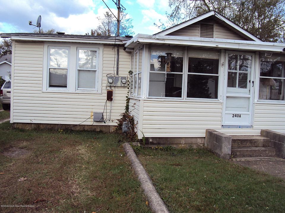 2nd image of 240B Beachwood Blvd