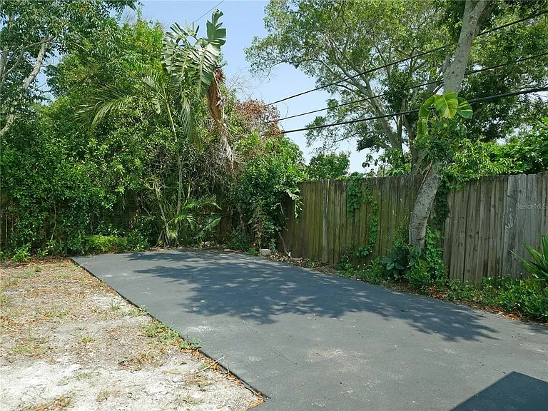 5014 Dr Martin Luther King Jr St S — Photo 19