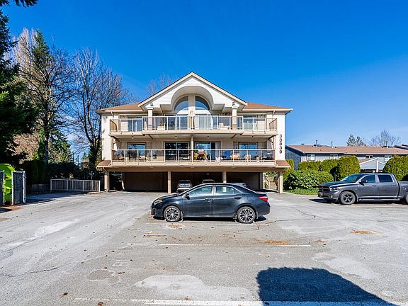 2nd image of 33839 Marshall Rd #201