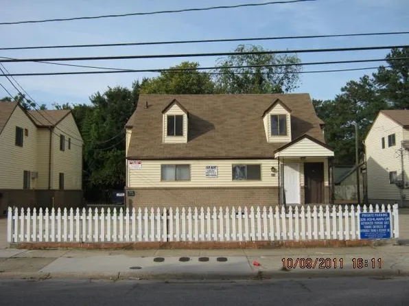 324 Ashlawn Dr APT 2, Norfolk, VA 23505