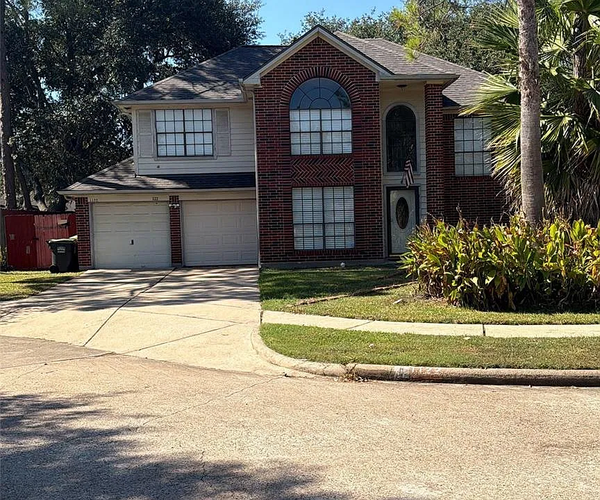 1122 Wentworth Dr