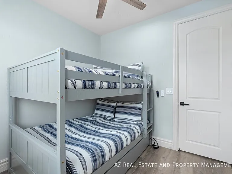 3112 N Valencia Ln — Photo 22