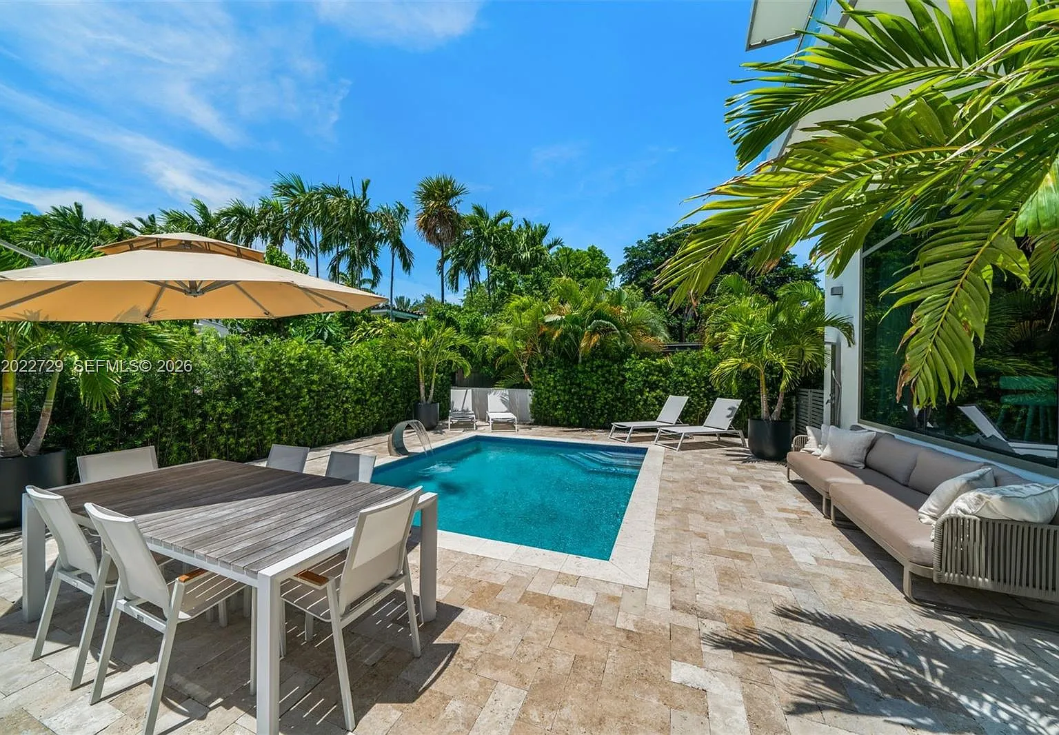 5 bed, 5.0 bath, $29,000 — Photo 3
