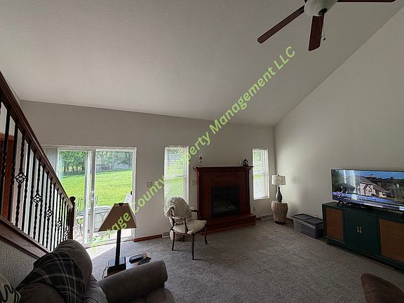 2nd image of 1717 Riverview Dr #3