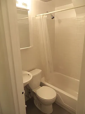 Rented by Performing Assets Corp | media 32