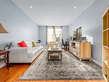 173b8b6f0e867f1f5f7512a8c701f4