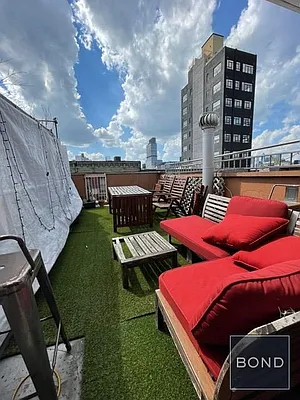 Rented by Bond New York | media 15