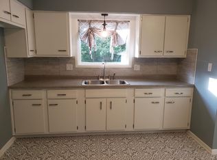 4664 Century Cir, Brooklyn, OH