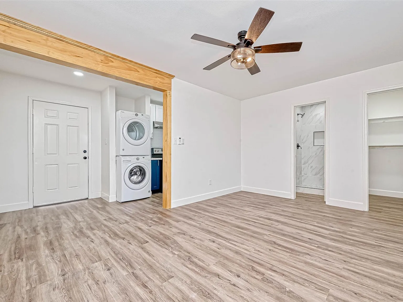 Studio, 1.0 bath, 470 sqft, $795 — Photo 2