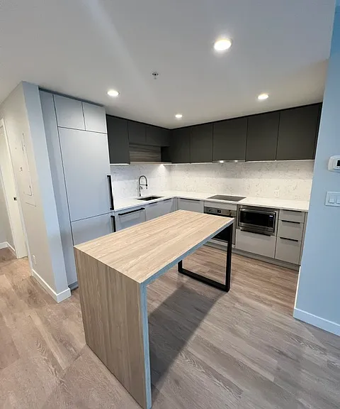 567 Emerson St #1805 — Photo 5