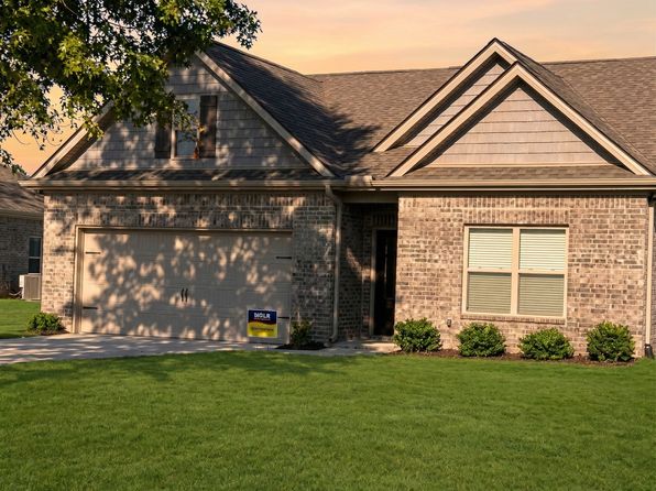 50 Meadowland Ln