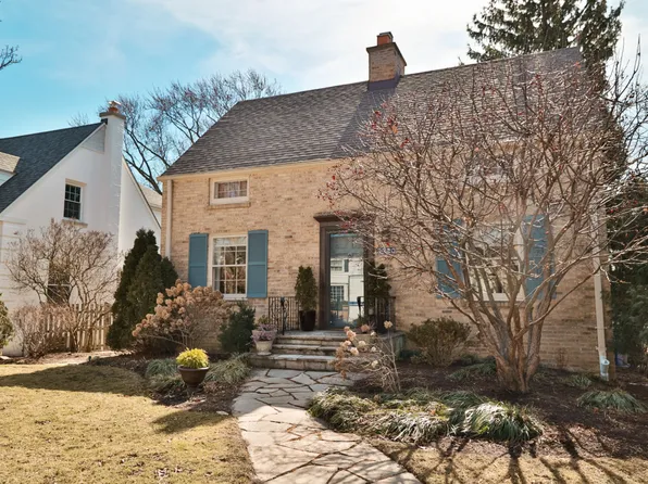 3320 Culver St, Evanston, IL 60201