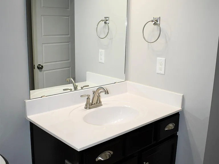 11 Burke Ave — Photo 27