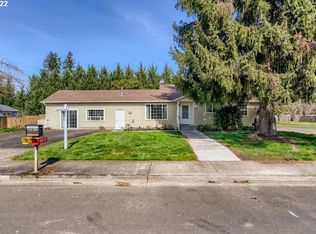 767 NE Hood St, Hillsboro, OR 97124