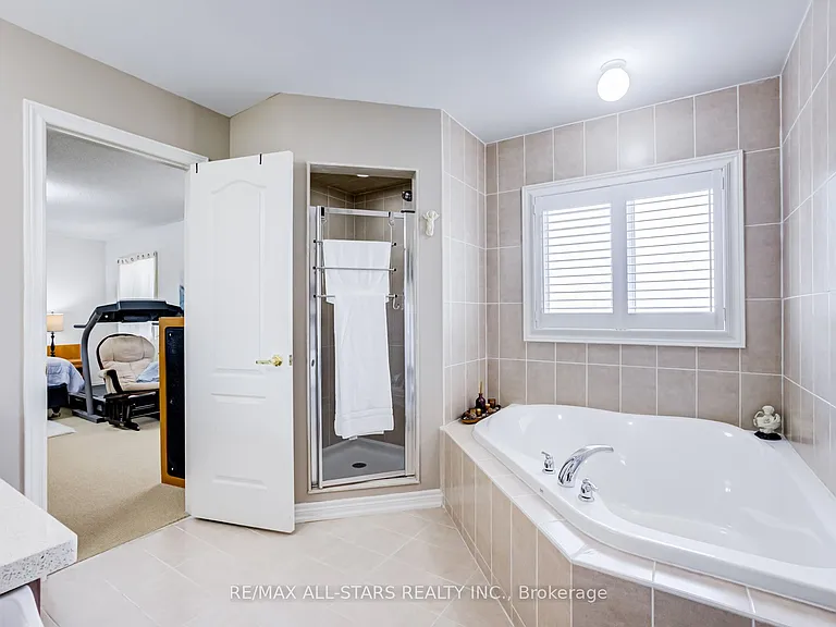 102 Creekland Ave — Photo 33