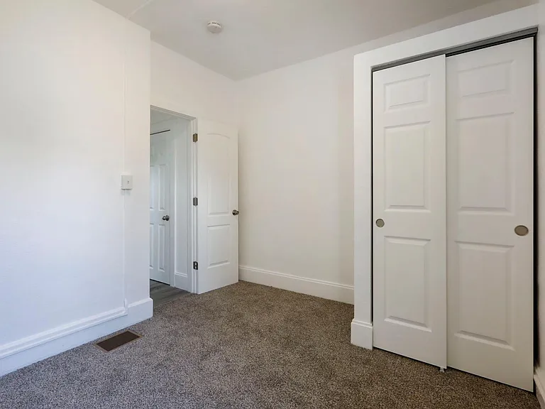 4333 Ames St — Photo 13
