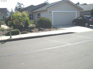 1528 10th St, Florence, OR 97439