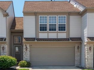 1318 Durham Dr, Broadview Heights, OH