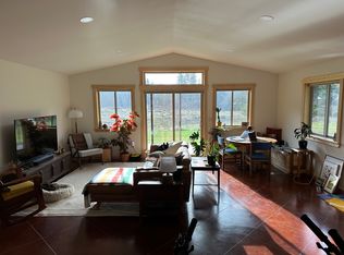 195 Russell Ln, Leavenworth, WA 98826