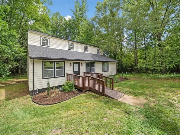 172 White Rose Ln, Temple, GA 30179