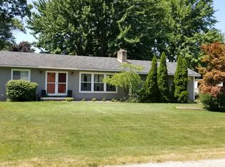 16311 Gierman Dr, Spring Lake, MI 49456