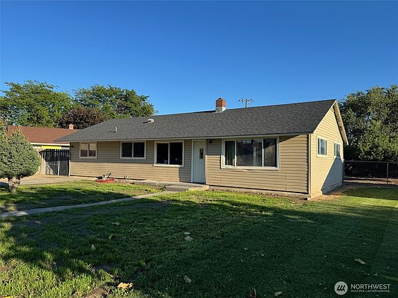 2nd image of 334 E Elm Street