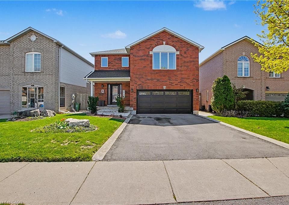 1st image of 22 Waterwheel Cres