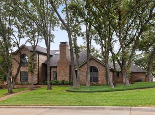 9 Woodlands Ct, Trophy Club, TX 76262