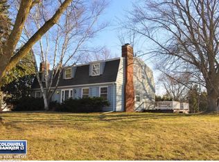 3090 Bay View Dr, Green Bay, WI 54311