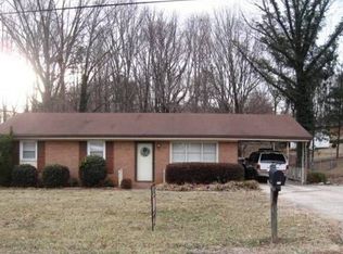 593 Susan Dr, Collinsville, VA 24078