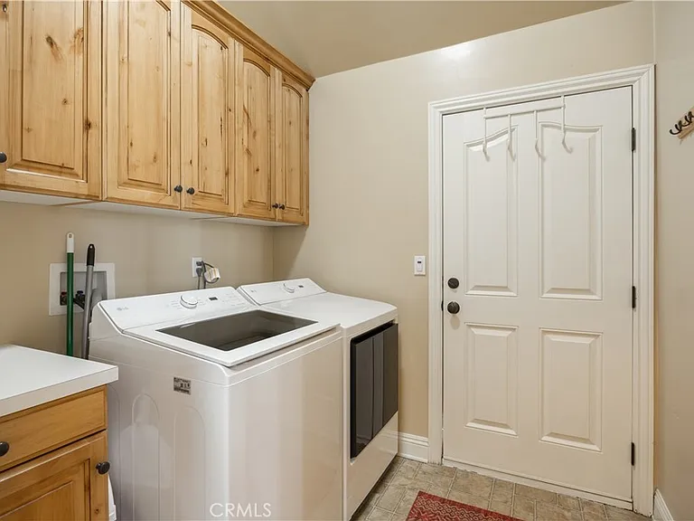 173 Grizzly Rd — Photo 39