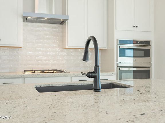 3rd image of 2315 E Foremaster Road