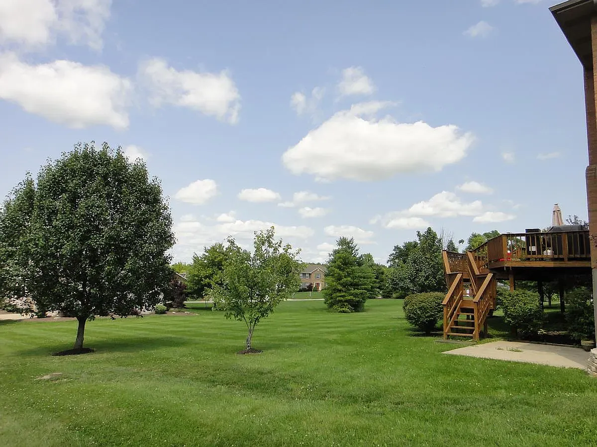 4 bed, 3.5 bath, 3544 sqft, $3,200 — Photo 3