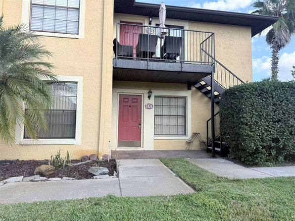 7426 Wynnewood Sq #195